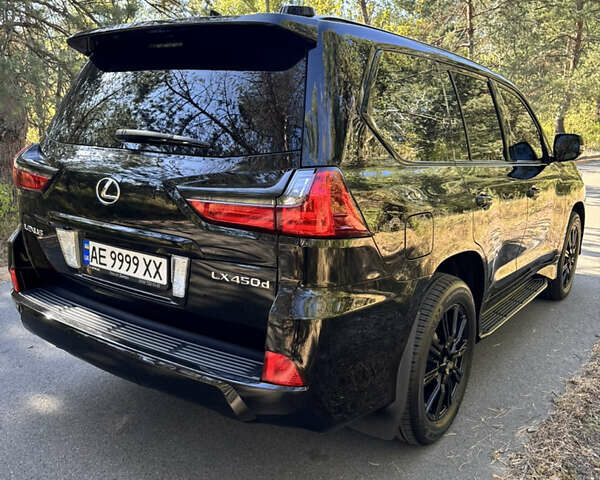 Чорний Лексус ЛХ, об'ємом двигуна 4.5 л та пробігом 175 тис. км за 63000 $, фото 3 на Automoto.ua