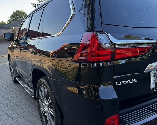 Чорний Лексус ЛХ, об'ємом двигуна 5.66 л та пробігом 79 тис. км за 67000 $, фото 17 на Automoto.ua