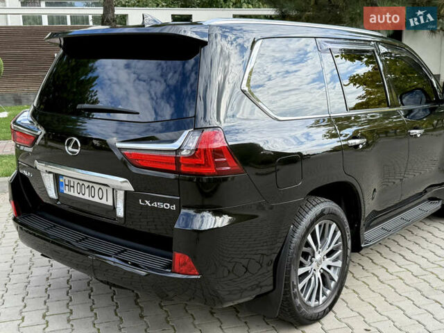 Черный Лексус ЛХ, объемом двигателя 4.5 л и пробегом 230 тыс. км за 55900 $, фото 20 на Automoto.ua