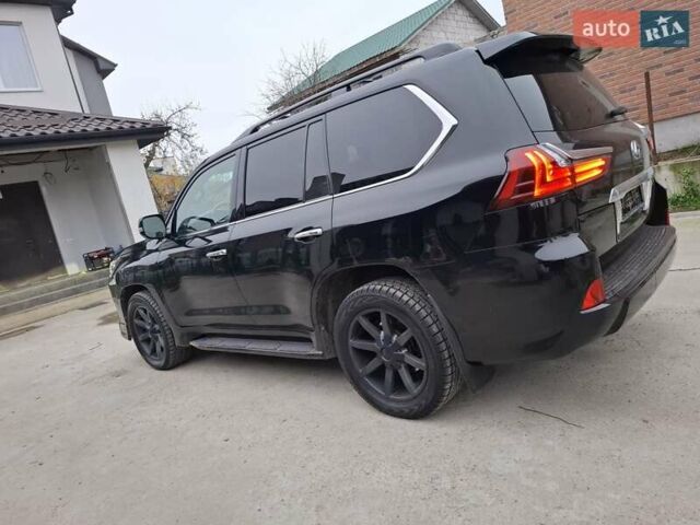 Черный Лексус ЛХ, объемом двигателя 4.46 л и пробегом 187 тыс. км за 65000 $, фото 3 на Automoto.ua