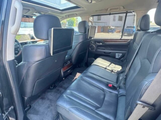 Черный Лексус ЛХ, объемом двигателя 5.7 л и пробегом 78 тыс. км за 43200 $, фото 11 на Automoto.ua