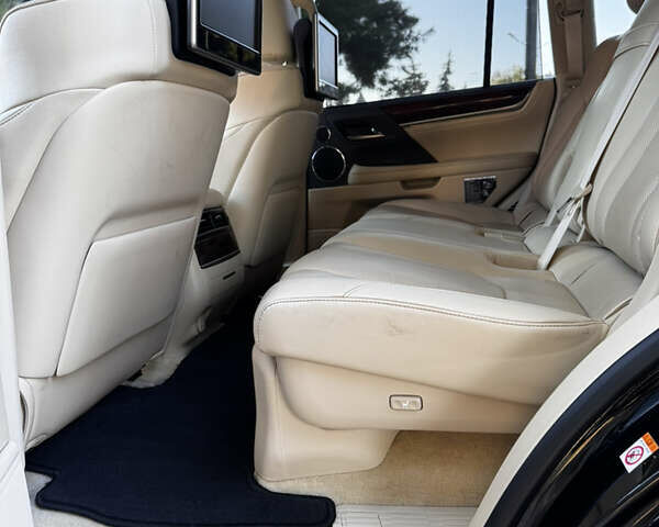 Чорний Лексус ЛХ, об'ємом двигуна 5.66 л та пробігом 79 тис. км за 67000 $, фото 35 на Automoto.ua