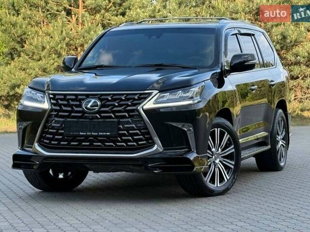 Черный Лексус ЛХ, объемом двигателя 5.66 л и пробегом 142 тыс. км за 60500 $, фото 7 на Automoto.ua