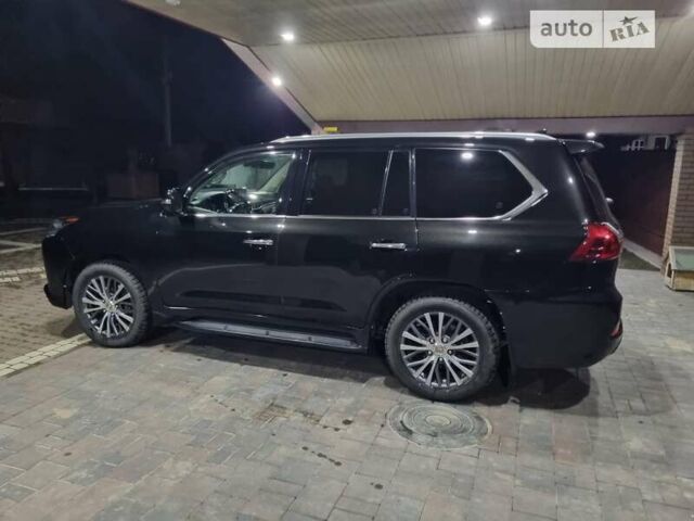 Черный Лексус ЛХ, объемом двигателя 5.66 л и пробегом 156 тыс. км за 67000 $, фото 29 на Automoto.ua