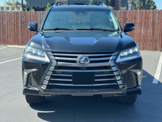 Черный Лексус ЛХ, объемом двигателя 5.7 л и пробегом 78 тыс. км за 43200 $, фото 1 на Automoto.ua
