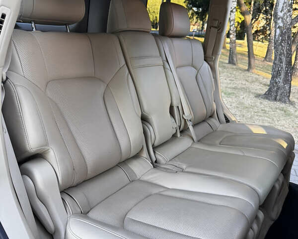 Чорний Лексус ЛХ, об'ємом двигуна 5.66 л та пробігом 79 тис. км за 67000 $, фото 49 на Automoto.ua