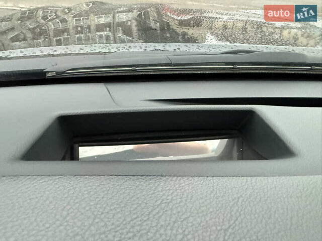 Чорний Лексус ЛХ, об'ємом двигуна 5.7 л та пробігом 161 тис. км за 67000 $, фото 48 на Automoto.ua