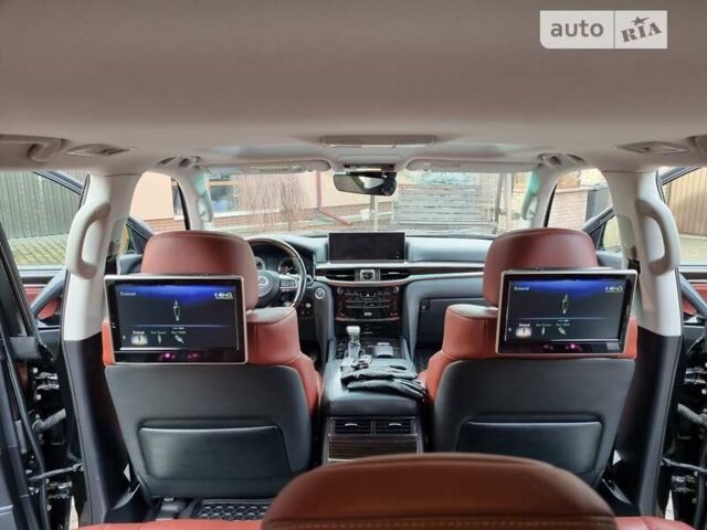 Черный Лексус ЛХ, объемом двигателя 5.66 л и пробегом 156 тыс. км за 67000 $, фото 14 на Automoto.ua