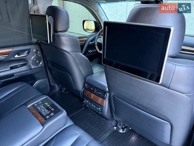 Черный Лексус ЛХ, объемом двигателя 5.66 л и пробегом 142 тыс. км за 60500 $, фото 34 на Automoto.ua