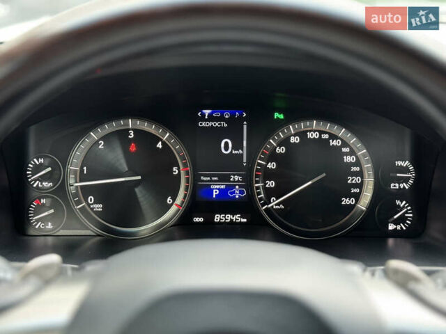 Черный Лексус ЛХ, объемом двигателя 4.46 л и пробегом 85 тыс. км за 74500 $, фото 24 на Automoto.ua