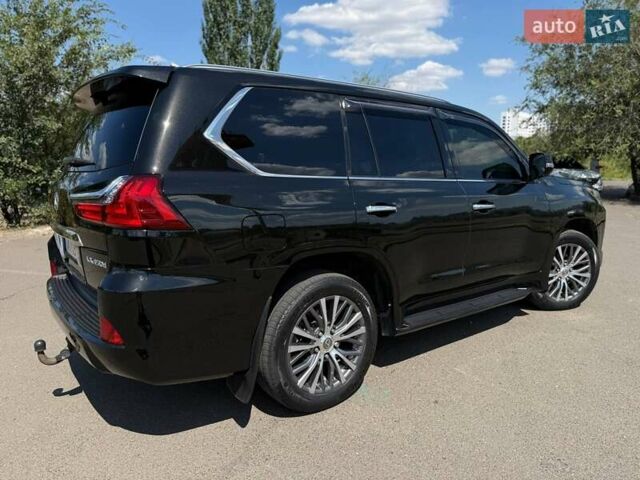 Чорний Лексус ЛХ, об'ємом двигуна 4.46 л та пробігом 399 тис. км за 48900 $, фото 20 на Automoto.ua