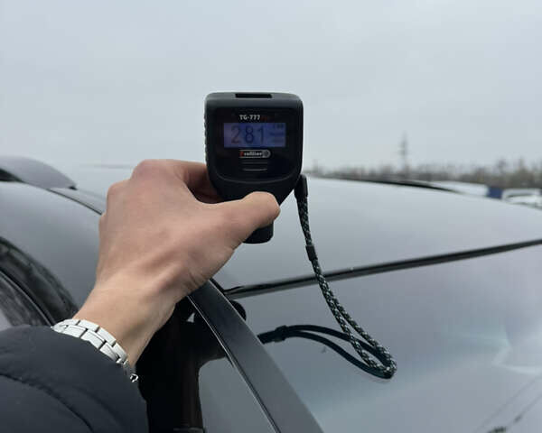 Черный Лексус ЛХ, объемом двигателя 4.5 л и пробегом 145 тыс. км за 62500 $, фото 42 на Automoto.ua