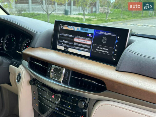 Черный Лексус ЛХ, объемом двигателя 4.46 л и пробегом 157 тыс. км за 65500 $, фото 17 на Automoto.ua