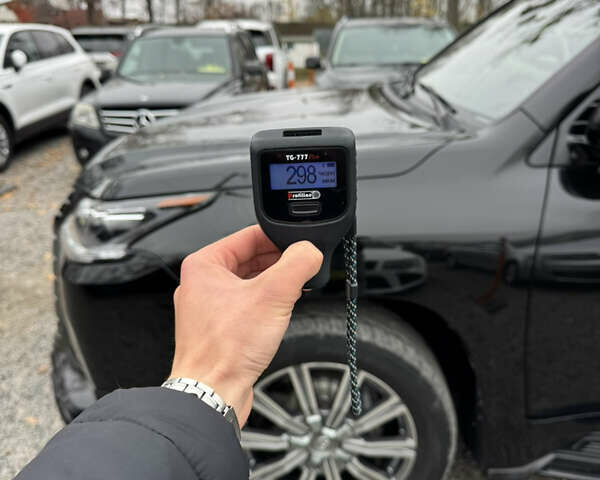 Черный Лексус ЛХ, объемом двигателя 4.5 л и пробегом 145 тыс. км за 62500 $, фото 33 на Automoto.ua