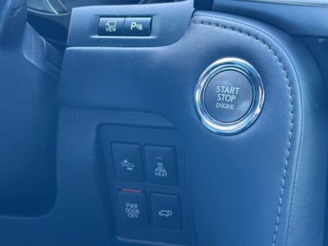 Черный Лексус ЛХ, объемом двигателя 4.5 л и пробегом 401 тыс. км за 48900 $, фото 8 на Automoto.ua