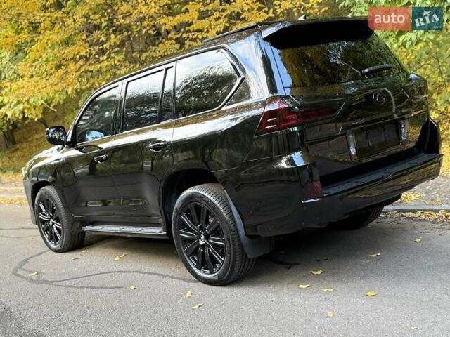 Черный Лексус ЛХ, объемом двигателя 4.5 л и пробегом 26 тыс. км за 169999 $, фото 4 на Automoto.ua