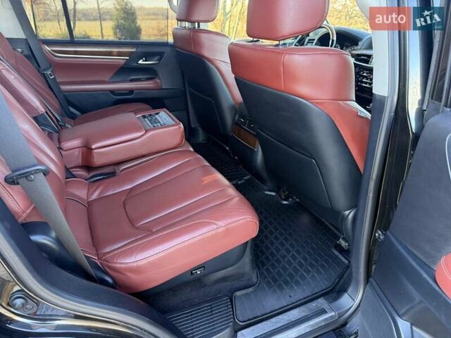 Чорний Лексус ЛХ, об'ємом двигуна 4.46 л та пробігом 260 тис. км за 55000 $, фото 41 на Automoto.ua