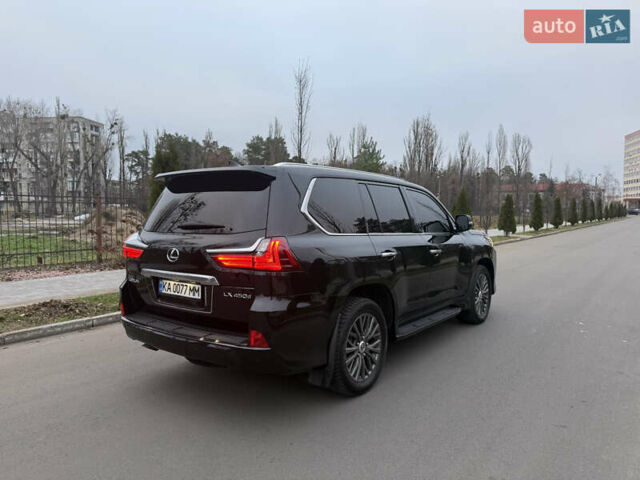 Черный Лексус ЛХ, объемом двигателя 4.5 л и пробегом 212 тыс. км за 59900 $, фото 3 на Automoto.ua