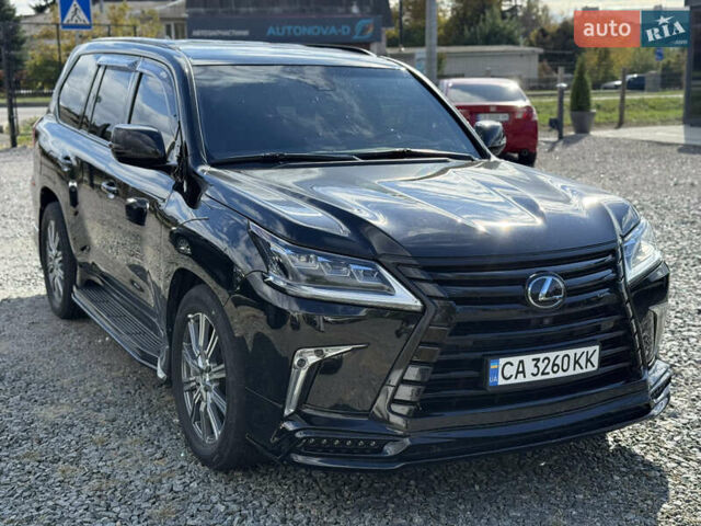 Чорний Лексус ЛХ, об'ємом двигуна 4.46 л та пробігом 145 тис. км за 62500 $, фото 1 на Automoto.ua