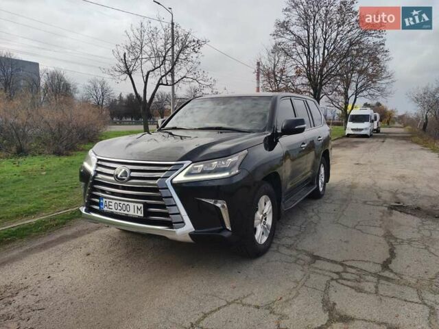 Чорний Лексус ЛХ, об'ємом двигуна 4.46 л та пробігом 120 тис. км за 68000 $, фото 10 на Automoto.ua