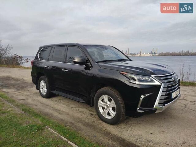 Чорний Лексус ЛХ, об'ємом двигуна 4.46 л та пробігом 120 тис. км за 68000 $, фото 5 на Automoto.ua