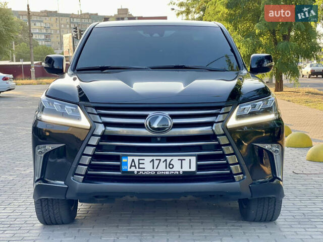 Черный Лексус ЛХ, объемом двигателя 4.46 л и пробегом 170 тыс. км за 69500 $, фото 8 на Automoto.ua