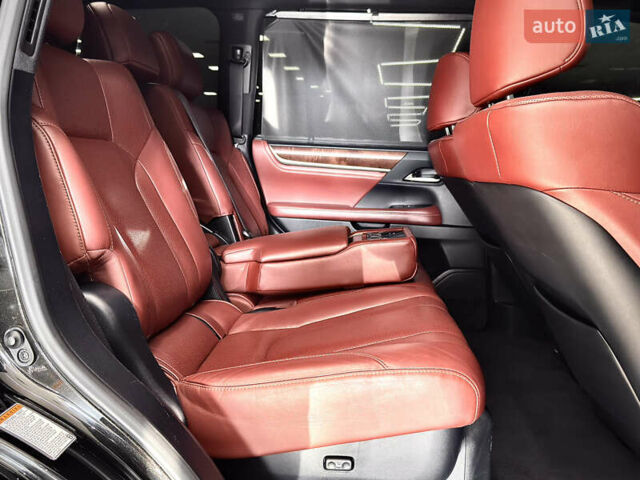 Чорний Лексус ЛХ, об'ємом двигуна 4.46 л та пробігом 206 тис. км за 66999 $, фото 24 на Automoto.ua