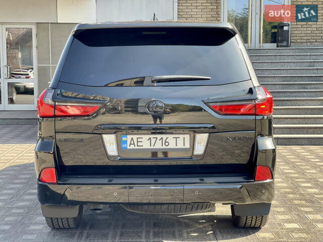 Чорний Лексус ЛХ, об'ємом двигуна 4.46 л та пробігом 170 тис. км за 63500 $, фото 11 на Automoto.ua