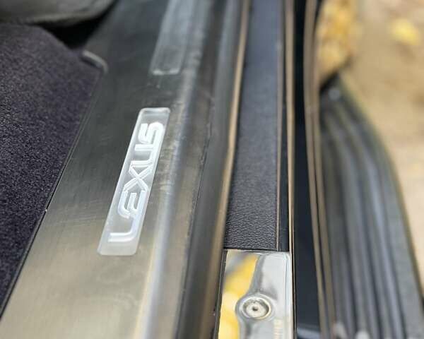 Черный Лексус ЛХ, объемом двигателя 4.5 л и пробегом 26 тыс. км за 169999 $, фото 23 на Automoto.ua