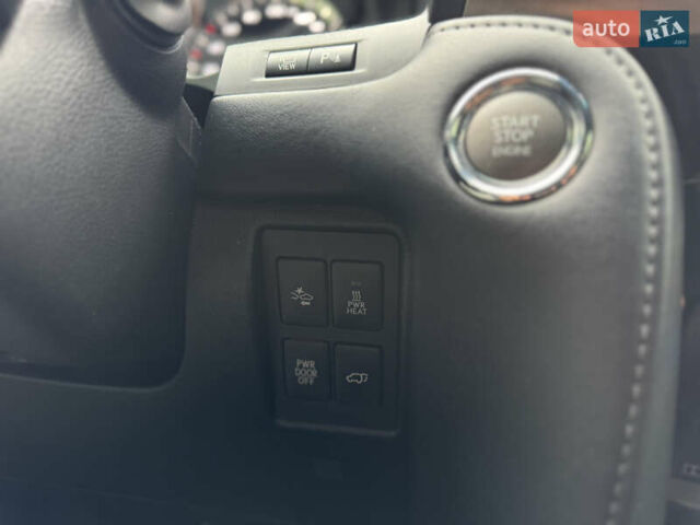 Черный Лексус ЛХ, объемом двигателя 4.5 л и пробегом 145 тыс. км за 62500 $, фото 16 на Automoto.ua