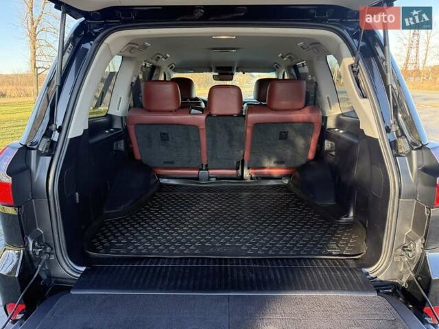 Чорний Лексус ЛХ, об'ємом двигуна 5.66 л та пробігом 260 тис. км за 56500 $, фото 34 на Automoto.ua