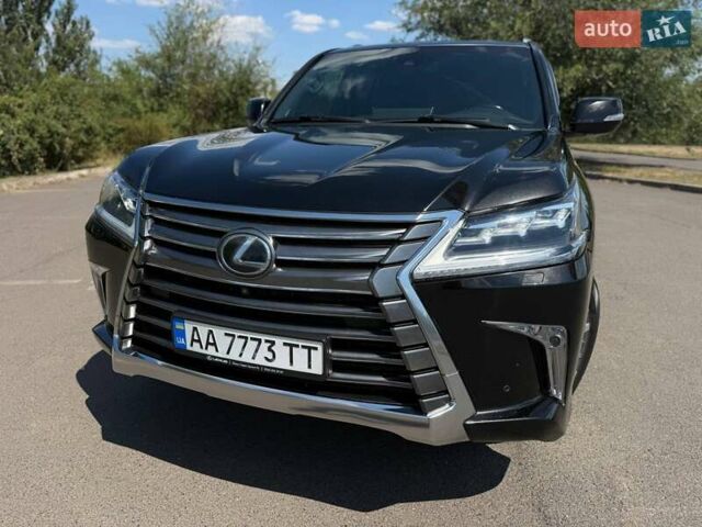 Чорний Лексус ЛХ, об'ємом двигуна 4.46 л та пробігом 399 тис. км за 48900 $, фото 10 на Automoto.ua