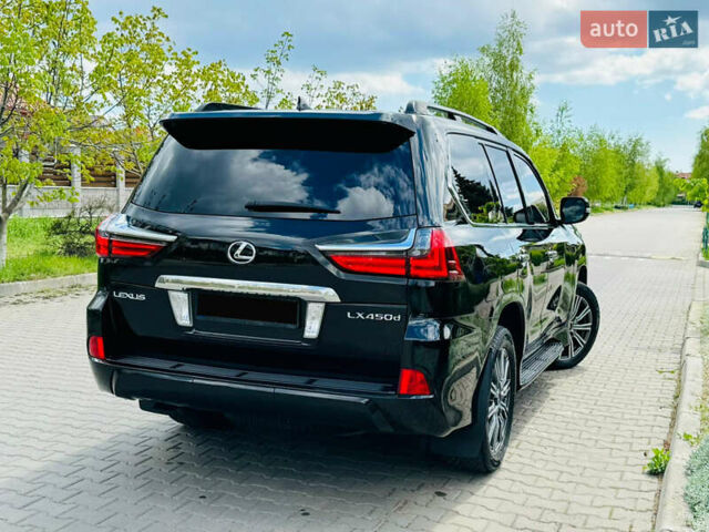 Черный Лексус ЛХ, объемом двигателя 4.46 л и пробегом 157 тыс. км за 65500 $, фото 4 на Automoto.ua