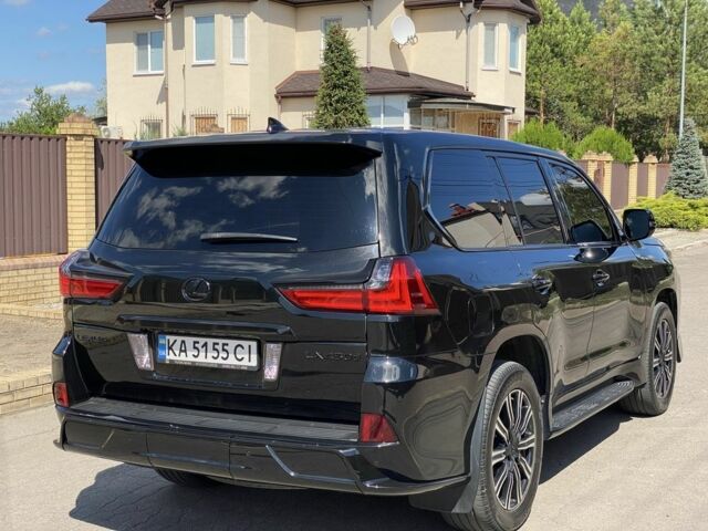 Черный Лексус ЛХ, объемом двигателя 4.5 л и пробегом 156 тыс. км за 65500 $, фото 4 на Automoto.ua