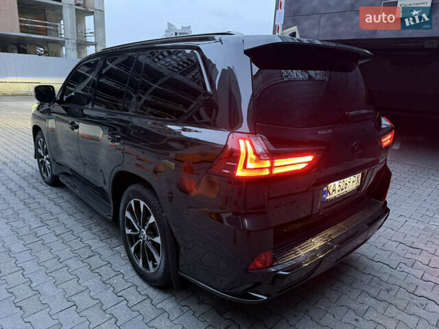 Черный Лексус ЛХ, объемом двигателя 4.46 л и пробегом 170 тыс. км за 65000 $, фото 31 на Automoto.ua