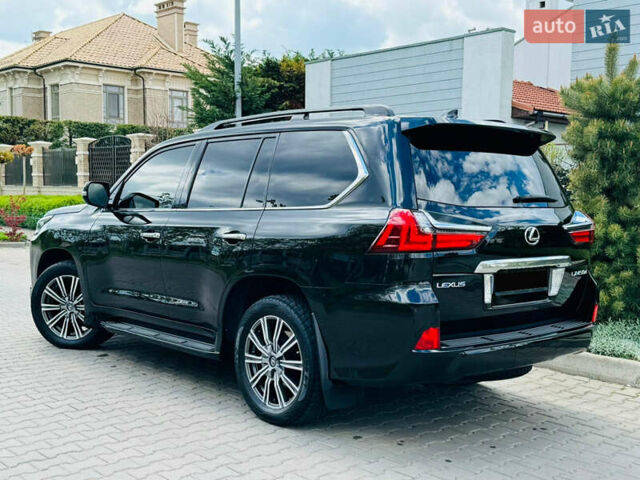 Черный Лексус ЛХ, объемом двигателя 4.46 л и пробегом 157 тыс. км за 65500 $, фото 6 на Automoto.ua