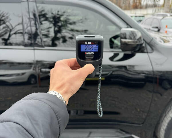 Черный Лексус ЛХ, объемом двигателя 4.5 л и пробегом 145 тыс. км за 62500 $, фото 40 на Automoto.ua