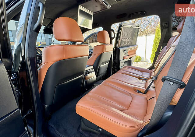 Черный Лексус ЛХ, объемом двигателя 4.46 л и пробегом 185 тыс. км за 67500 $, фото 98 на Automoto.ua