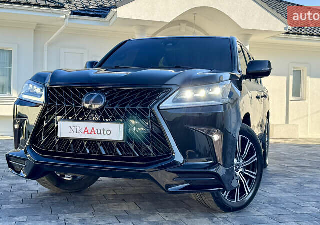 Черный Лексус ЛХ, объемом двигателя 4.46 л и пробегом 185 тыс. км за 67500 $, фото 13 на Automoto.ua