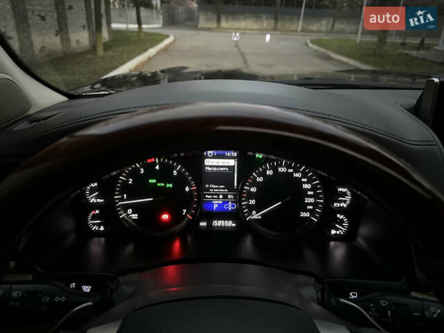 Черный Лексус ЛХ, объемом двигателя 5.66 л и пробегом 158 тыс. км за 69900 $, фото 65 на Automoto.ua