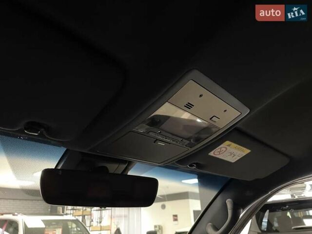 Лексус ЛХ 2018 у Львові на Automoto.ua Чорний Лексус ЛХ, об'ємом двигуна 4.46 л та пробігом 72 тис. км за 81700 $, фото 31 на Automoto.ua