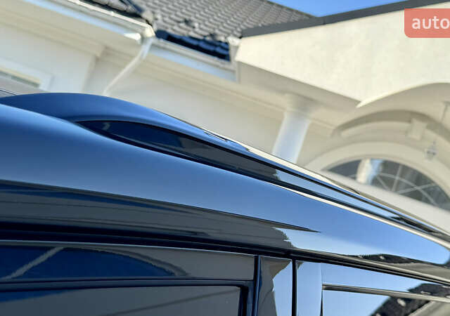 Черный Лексус ЛХ, объемом двигателя 4.46 л и пробегом 185 тыс. км за 67500 $, фото 12 на Automoto.ua