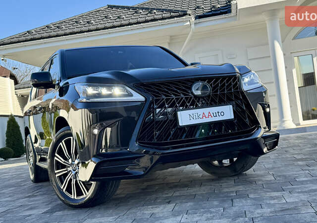 Черный Лексус ЛХ, объемом двигателя 4.46 л и пробегом 185 тыс. км за 67500 $, фото 25 на Automoto.ua