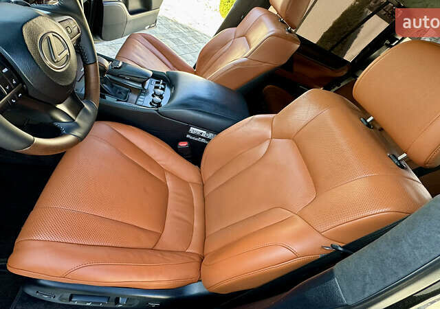 Черный Лексус ЛХ, объемом двигателя 4.46 л и пробегом 185 тыс. км за 67500 $, фото 55 на Automoto.ua