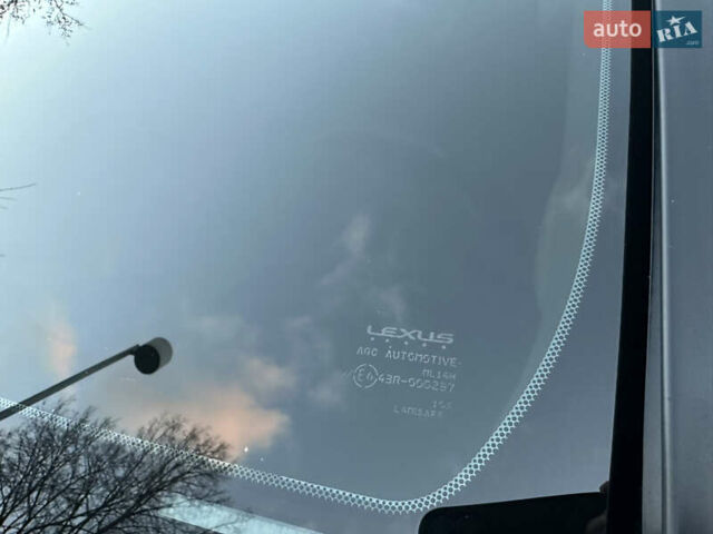 Черный Лексус ЛХ, объемом двигателя 5.66 л и пробегом 158 тыс. км за 69900 $, фото 10 на Automoto.ua