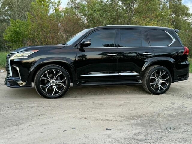 Чорний Лексус ЛХ, об'ємом двигуна 4.5 л та пробігом 129 тис. км за 72000 $, фото 6 на Automoto.ua