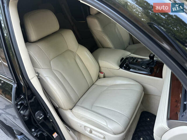 Черный Лексус ЛХ, объемом двигателя 5.66 л и пробегом 298 тыс. км за 65000 $, фото 47 на Automoto.ua