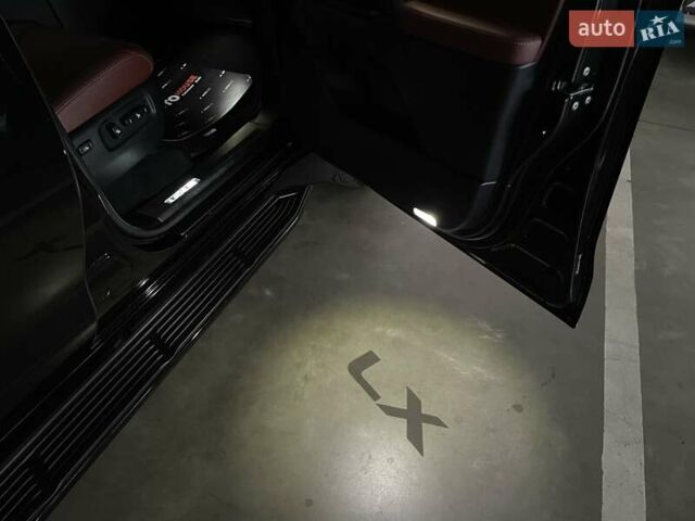 Лексус ЛХ 2018 у Львові на Automoto.ua Чорний Лексус ЛХ, об'ємом двигуна 4.46 л та пробігом 72 тис. км за 81700 $, фото 78 на Automoto.ua