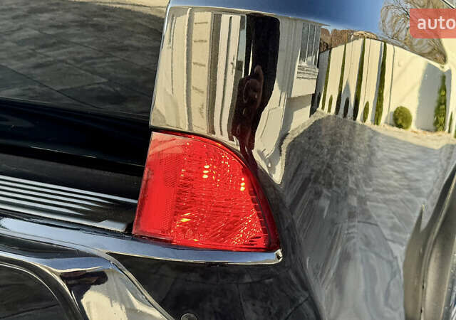 Черный Лексус ЛХ, объемом двигателя 4.46 л и пробегом 185 тыс. км за 67500 $, фото 23 на Automoto.ua