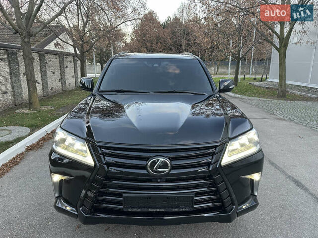Черный Лексус ЛХ, объемом двигателя 5.66 л и пробегом 158 тыс. км за 69900 $, фото 29 на Automoto.ua